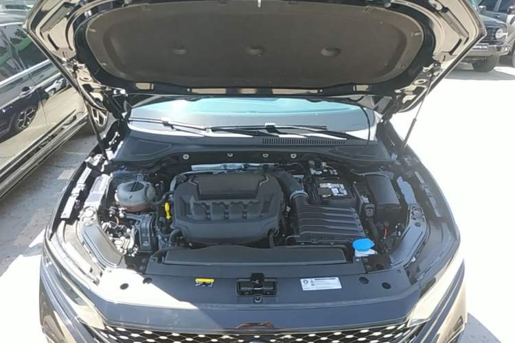 Used Volkswagen Passat 2024 380TSI Starry Luxury Edition Engine Bay
