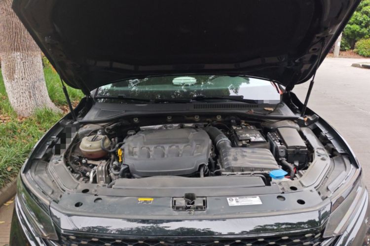 Used Volkswagen Passat 2024 380TSI Starry Dragon Edition Engine Bay