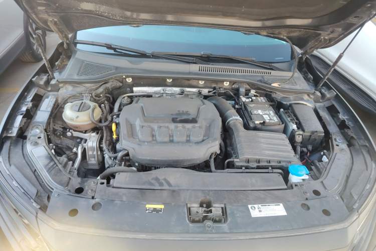 Used Volkswagen Passat 2024 380TSI Starry Elite Edition Engine Bay