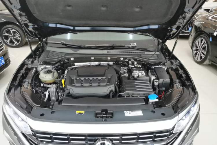 Used Volkswagen Passat 2024 330TSI Elite Edition Engine Bay