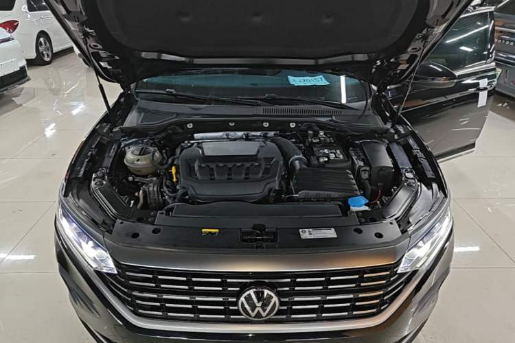 Used Volkswagen Passat 2024 380TSI Elite Edition Engine Bay