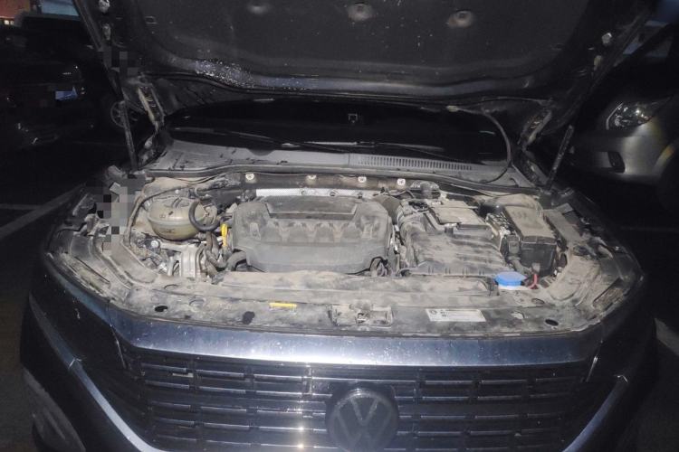 Used Volkswagen Passat 2024 330TSI Elite Edition Engine Bay