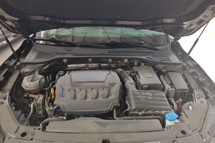 Used Volkswagen Passat 2024 380TSI Dragon Edition Engine Bay