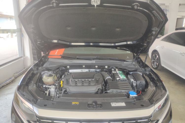 Used Volkswagen Passat 2024 380TSI Elite Edition Engine Bay