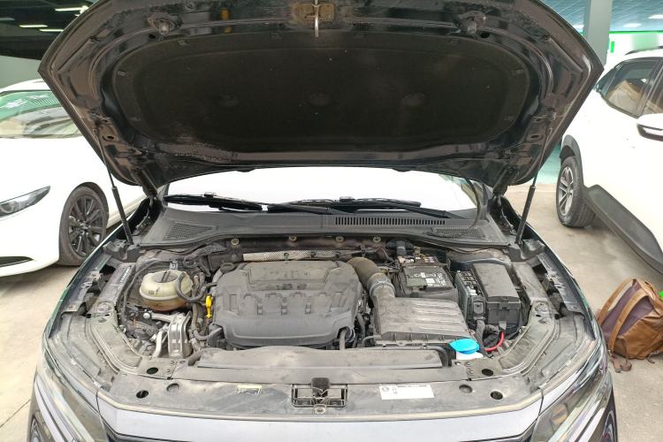 Used Volkswagen Passat 2024 380TSI Starry Elite Edition Engine Bay