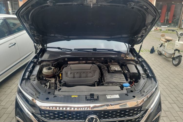 Used Volkswagen Passat 2024 330TSI Starry Elite Edition Engine Bay