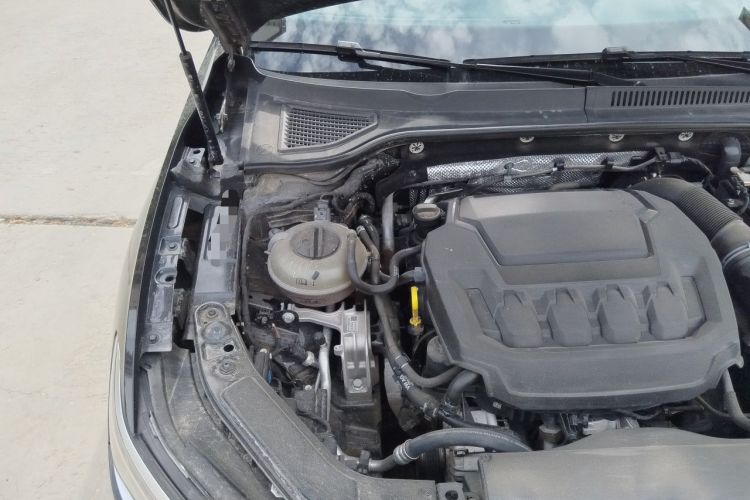 Used Volkswagen Passat 2024 380TSI Luxury Edition Engine Bay Right