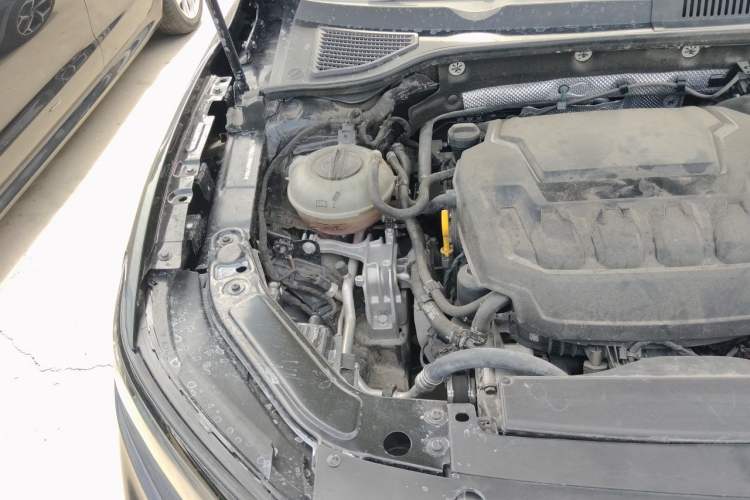 Used Volkswagen Passat 2024 380TSI Starry Dragon Edition Engine Bay Right
