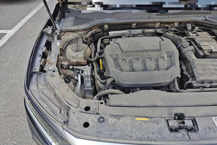 Used Volkswagen Passat 2024 330TSI Elite Edition Engine Bay Right