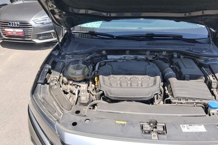 Used Volkswagen Passat 2024 380TSI Dragon Edition Engine Bay Right