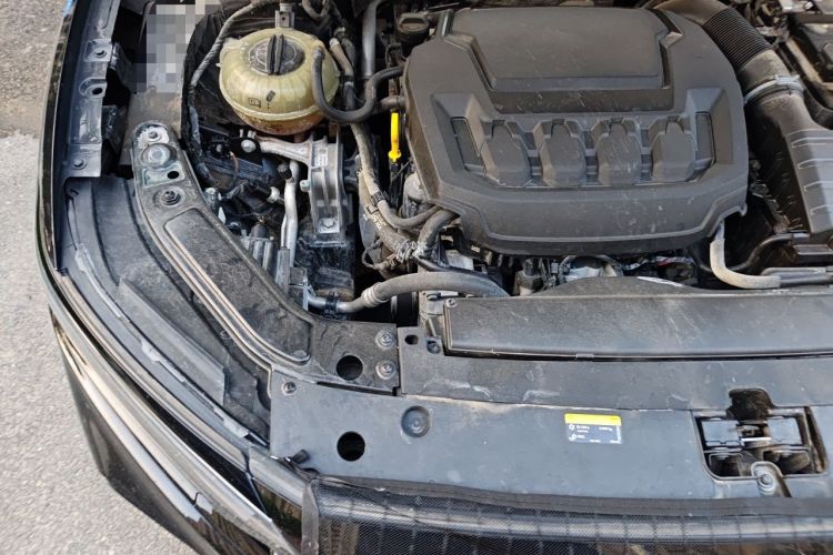 Used Volkswagen Passat 2024 380TSI Starry Dragon Edition Engine Bay Right
