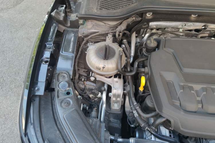Used Volkswagen Passat 2024 380TSI Starry Elite Edition Engine Bay Right