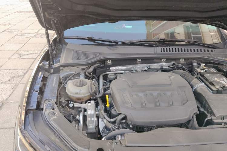 Used Volkswagen Passat 2024 380TSI Starry Dragon Edition Engine Bay Right