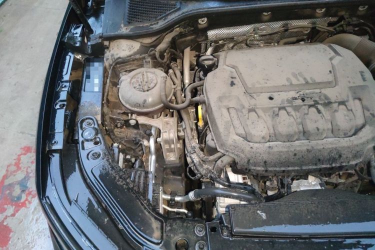 Used Volkswagen Passat 2024 330TSI Starry Elite Edition Engine Bay Right