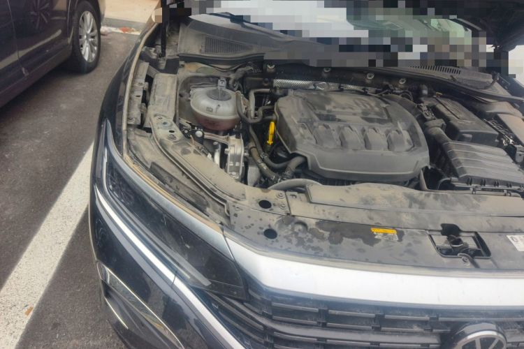 Used Volkswagen Passat 2024 330TSI Elite Edition Engine Bay Right