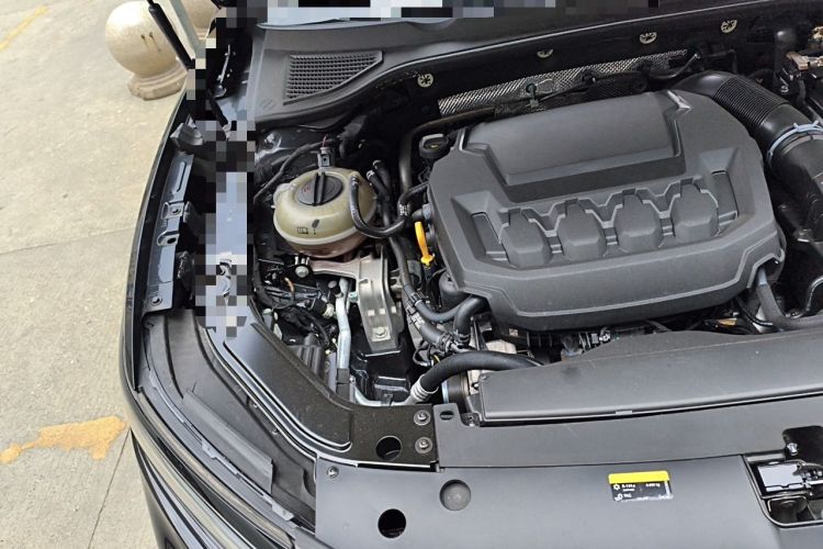 Used Volkswagen Passat 2024 380TSI Starry Dragon Edition Engine Bay Right