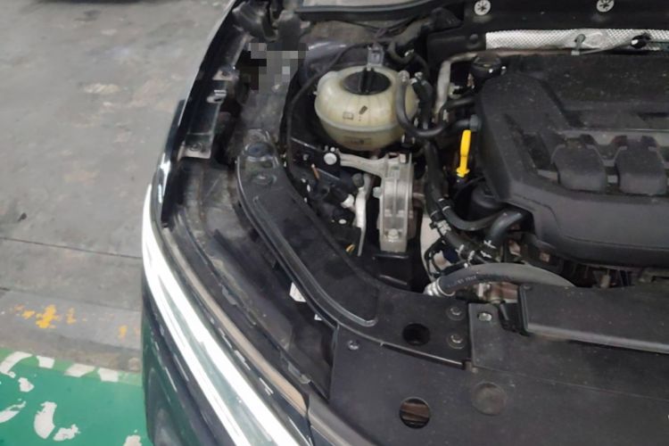 Used Volkswagen Passat 2024 380TSI Starry Dragon Edition Engine Bay Right