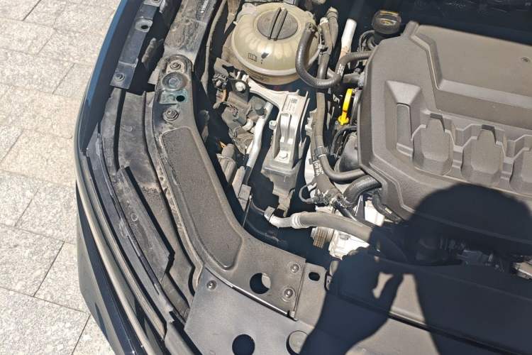Used Volkswagen Passat 2024 380TSI Starry Dragon Edition Engine Bay Right