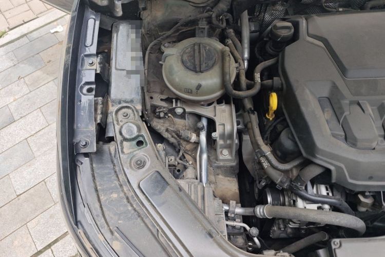 Used Volkswagen Passat 2024 330TSI Starry Elite Edition Engine Bay Right