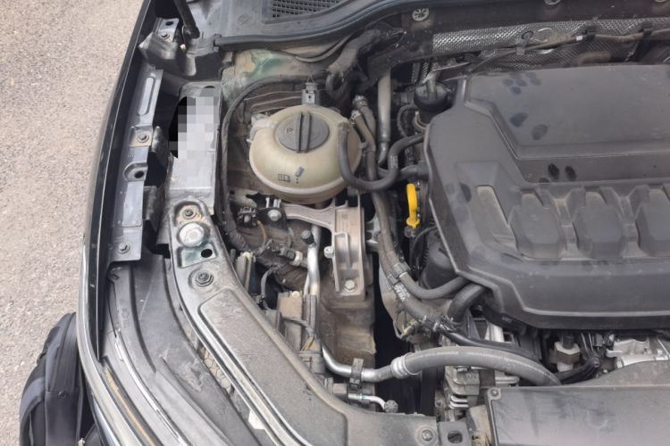 Used Volkswagen Passat 2024 380TSI Luxury Edition Engine Bay Right