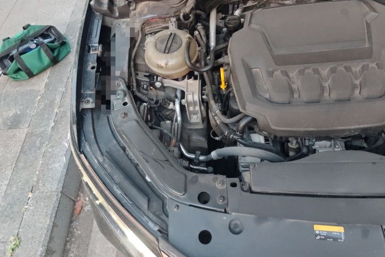 Used Volkswagen Passat 2024 380TSI Starry Luxury Edition Engine Bay Right