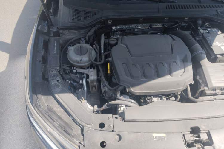 Used Volkswagen Passat 2024 380TSI Dragon Glory Edition Engine Bay Right