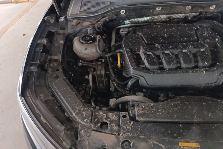 Used Volkswagen Passat 2024 380TSI Dragon Glory Edition Engine Bay Right