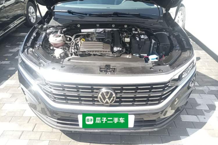 Used Volkswagen Passat 2024 280TSI Business Edition Engine Bay