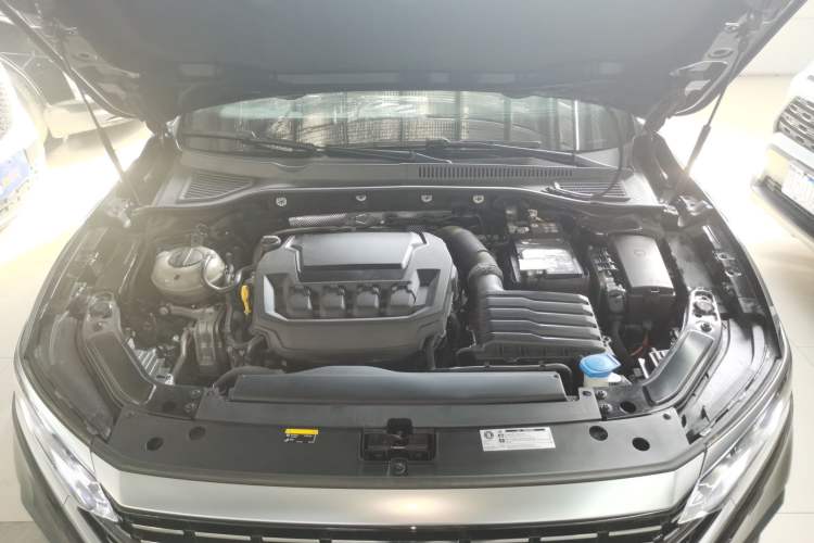 Used Volkswagen Passat 2024 380TSI Elite Edition Engine Bay