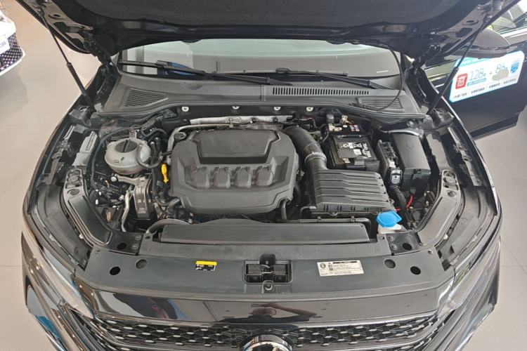 Used Volkswagen Passat 2024 380TSI Starry Dragon Edition Engine Bay