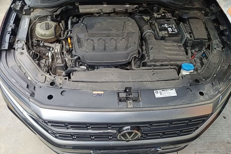 Used Volkswagen Passat 2024 380TSI Luxury Edition Engine Bay