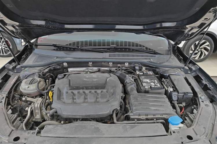 Used Volkswagen Passat 2024 330TSI Starry Elite Edition Engine Bay