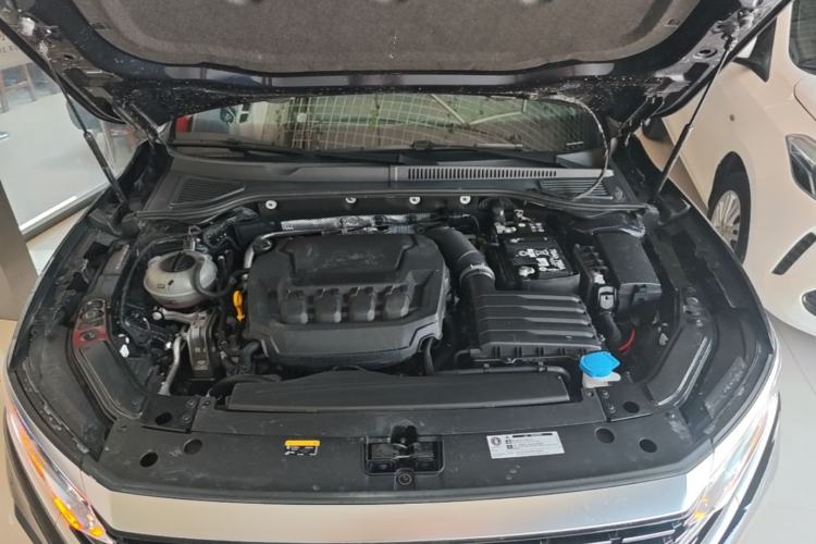 Used Volkswagen Passat 2024 380TSI Elite Edition Engine Bay