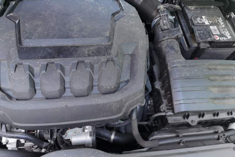 Used Volkswagen Passat 2024 330TSI Starry Elite Edition Engine Bay
