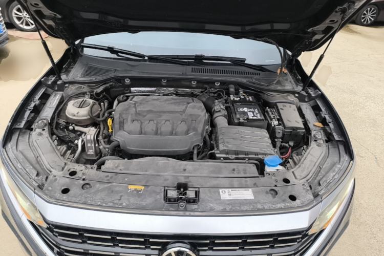Used Volkswagen Passat 2024 330TSI Elite Edition Engine Bay