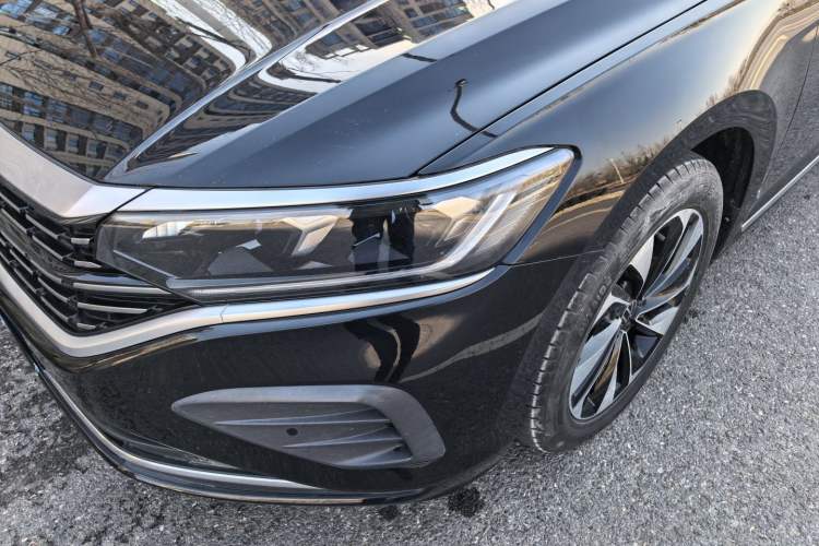 Used Volkswagen Passat 2024 280TSI Elite Edition Exterior 1