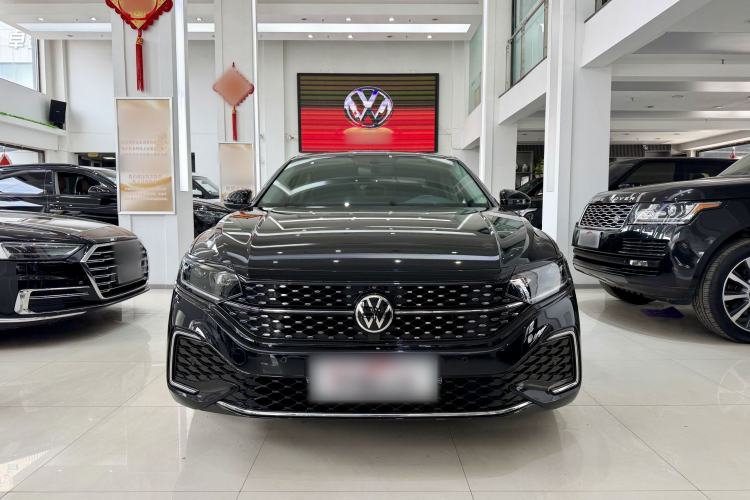 Used Volkswagen Passat 2024 380TSI Starry Dragon Edition Exterior 1