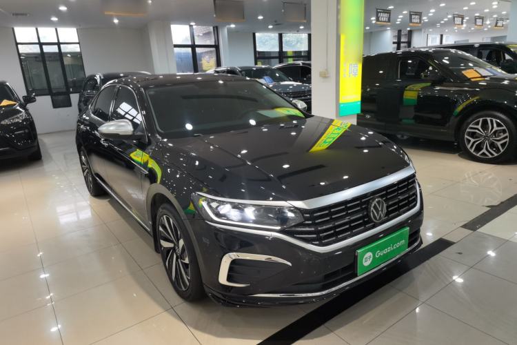 Used Volkswagen Passat 2024 380TSI Elite Edition Exterior 1