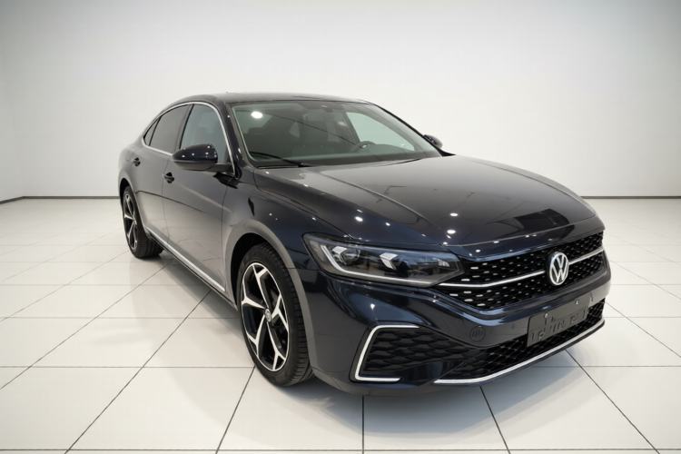 Used Volkswagen Passat 2024 330TSI Starry Elite Edition Exterior 1
