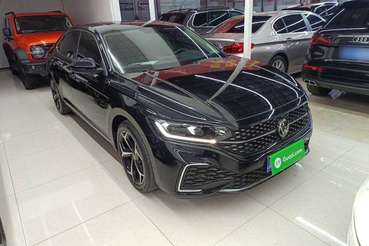Used Volkswagen Passat 2024 380TSI Starry Dragon Edition Exterior 1