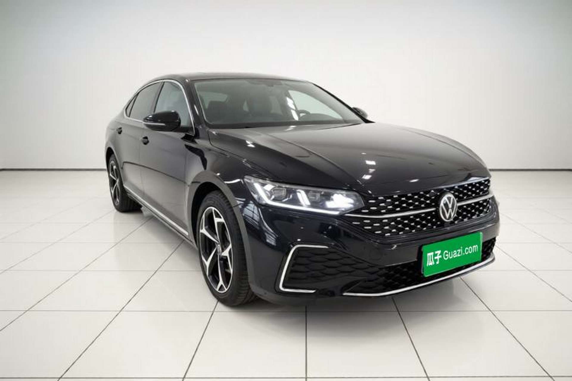 Used Volkswagen Passat 2024 380TSI Starry Dragon Edition Exterior 1