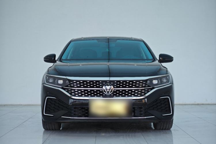 Used Volkswagen Passat 2024 380TSI Starry Dragon Edition Exterior 1