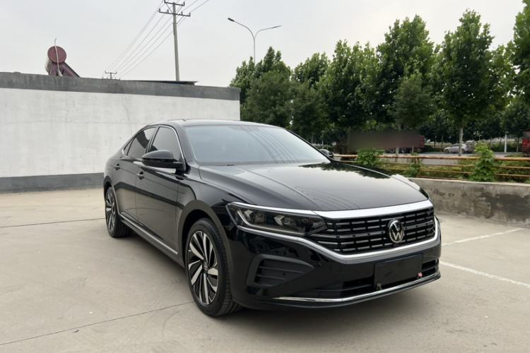 Used Volkswagen Passat 2024 380TSI Dragon Edition Exterior 1