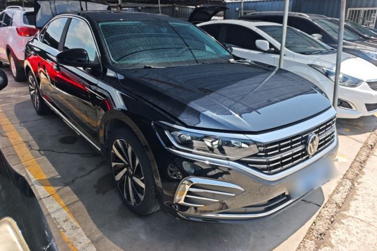 Used Volkswagen Passat 2024 330TSI Elite Edition Exterior 1
