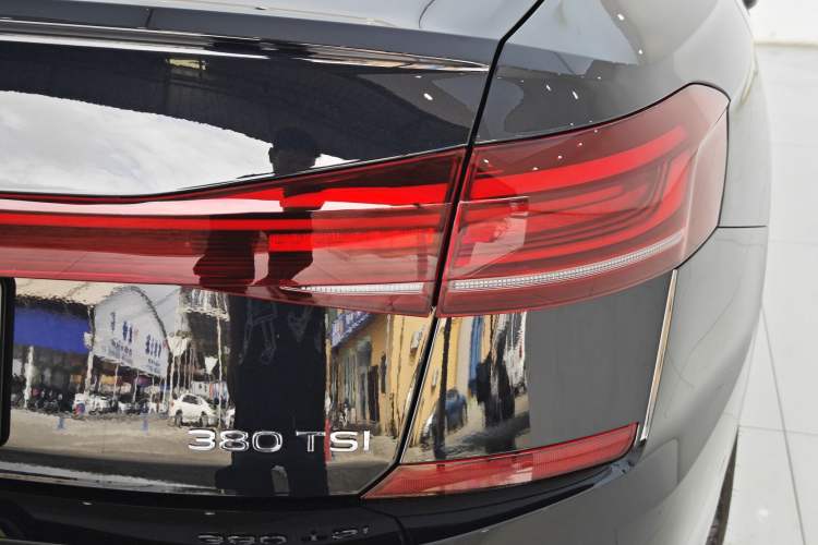 Used Volkswagen Passat 2024 380TSI Starry Dragon Edition Exterior 10