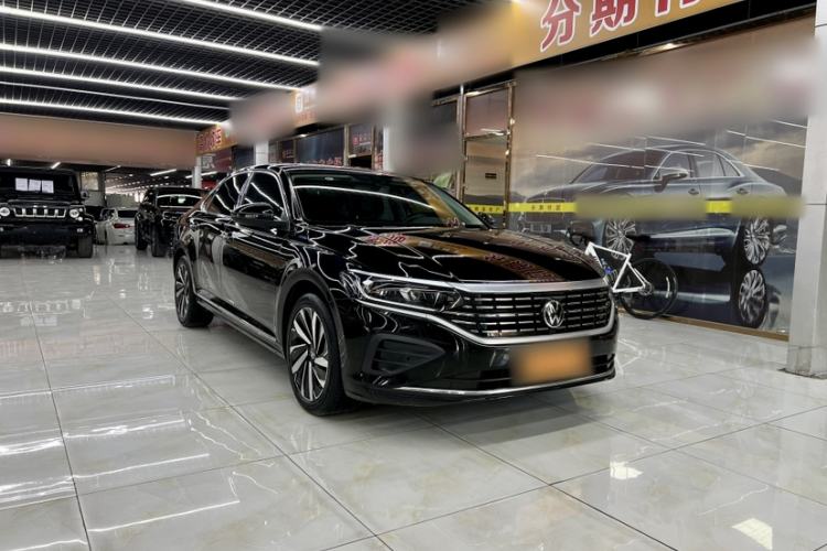 Used Volkswagen Passat 2024 330TSI Elite Edition Exterior 2