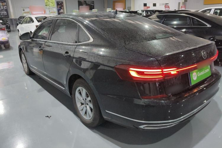 Used Volkswagen Passat 2024 280TSI Business Edition Exterior 2