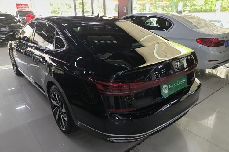 Used Volkswagen Passat 2024 380TSI Elite Edition Exterior 2