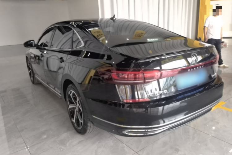 Used Volkswagen Passat 2024 380TSI Starry Dragon Edition Exterior 2