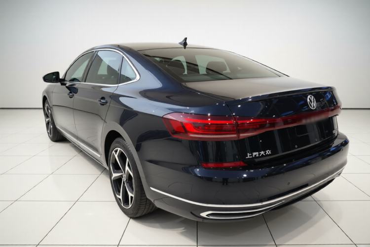 Used Volkswagen Passat 2024 330TSI Starry Elite Edition Exterior 2